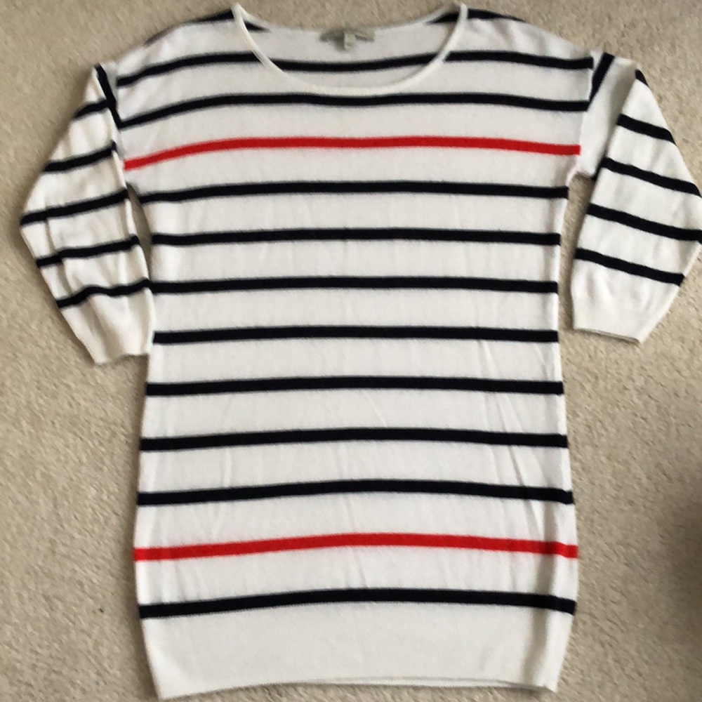41 Hawthorn- White Sweater with Navy and Orange Stripes